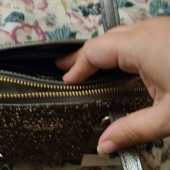 Kate Spade All That Glitters Crossbody Bad - Picture 9 of 9